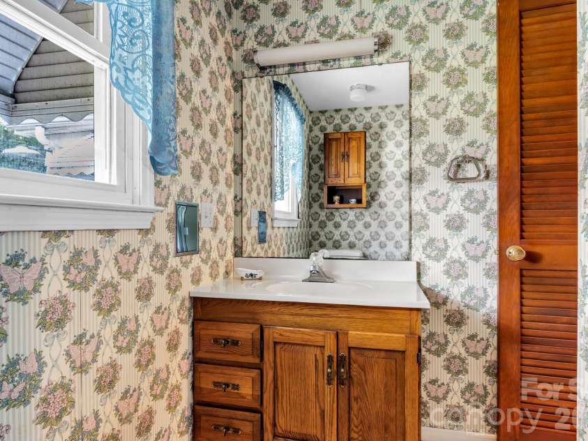 310 Ryder Avenue, Landis, NC 28088.  MLS# CAR4388381, YatesRealty ID 26935. 
