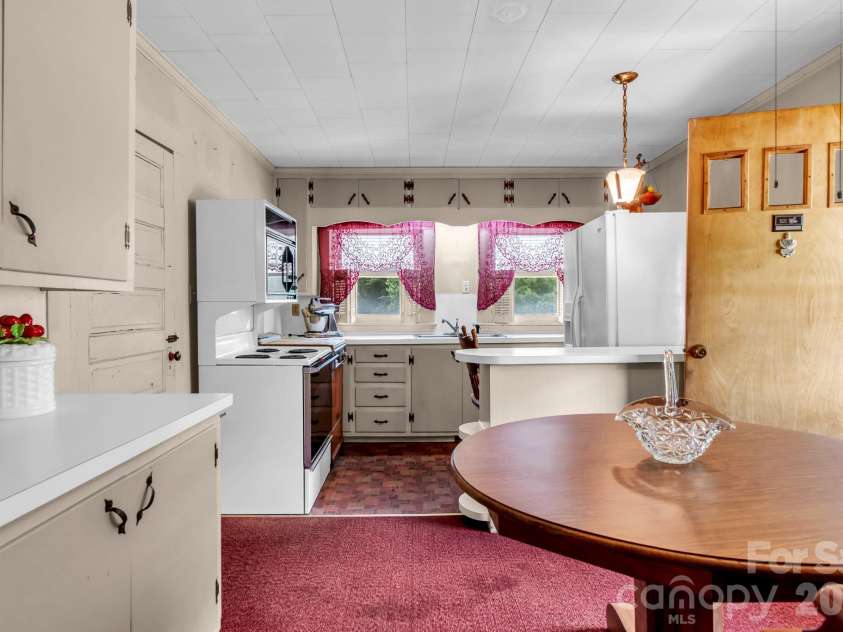 310 Ryder Avenue, Landis, NC 28088.  MLS# CAR4388381, YatesRealty ID 26935. 