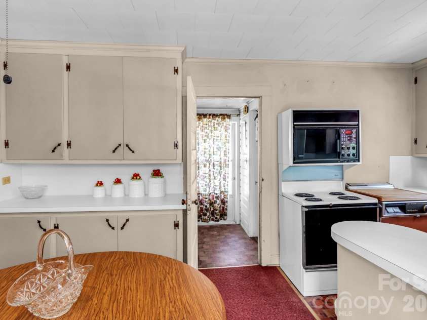 310 Ryder Avenue, Landis, NC 28088.  MLS# CAR4388381, YatesRealty ID 26935. 