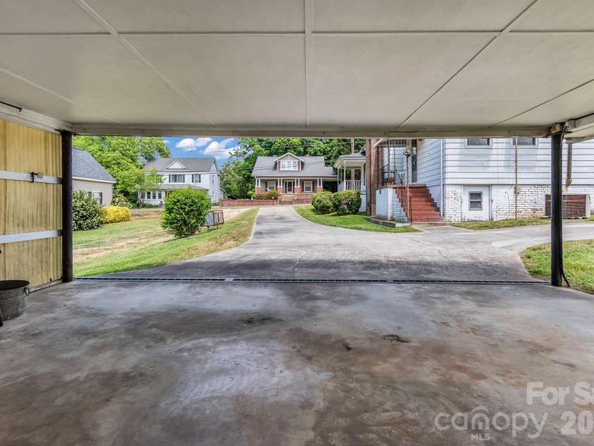 310 Ryder Avenue, Landis, NC 28088.  MLS# CAR4388381, YatesRealty ID 26935. 
