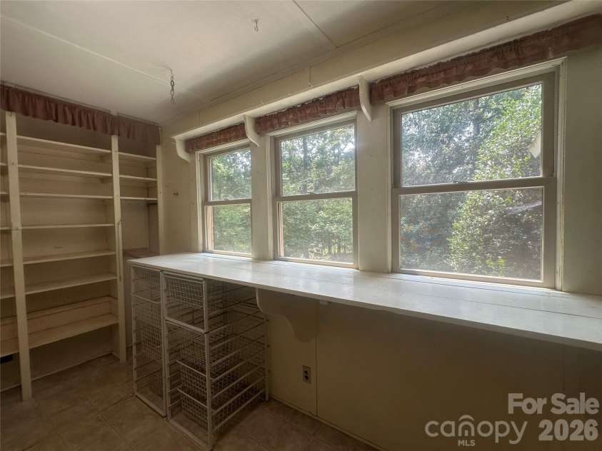 3250 Mount Pleasant Road, Concord, NC 28025.  MLS# CAR4383508, YatesRealty ID 26936. 