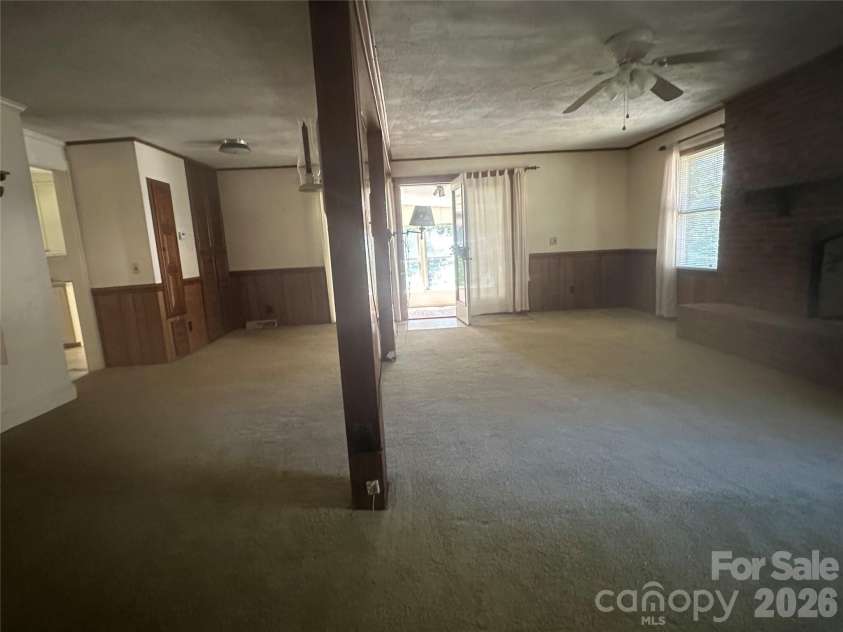 3250 Mount Pleasant Road, Concord, NC 28025.  MLS# CAR4383508, YatesRealty ID 26936. 