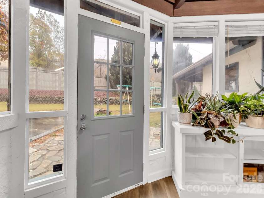 126 Arrowwood Way, Canton, NC 28716.  MLS# CAR4388452, YatesRealty ID 26938. 