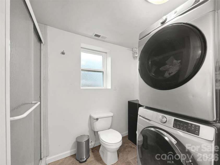 126 Arrowwood Way, Canton, NC 28716.  MLS# CAR4388452, YatesRealty ID 26938. 