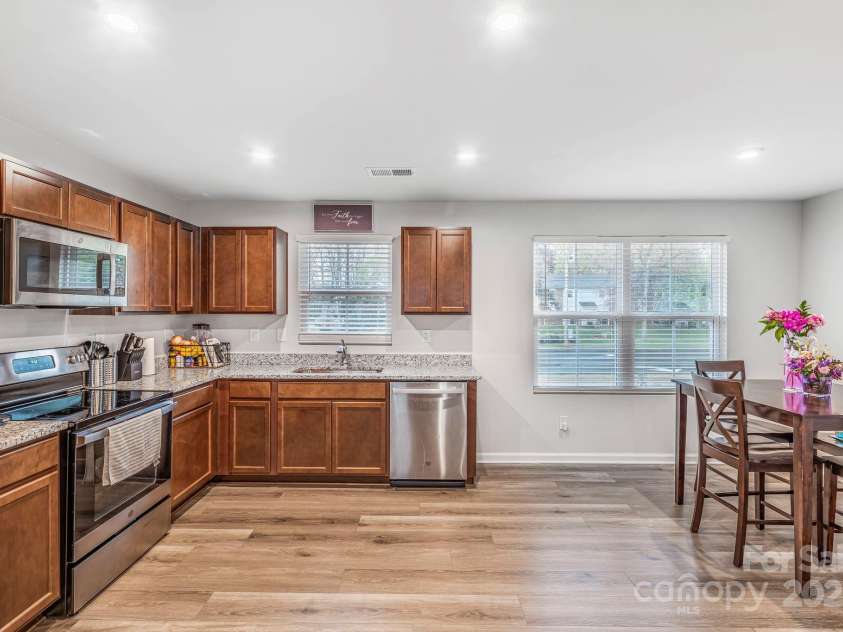 2051 Langer Street, Charlotte, NC 28214.  MLS# CAR4245334, YatesRealty ID 26938. 