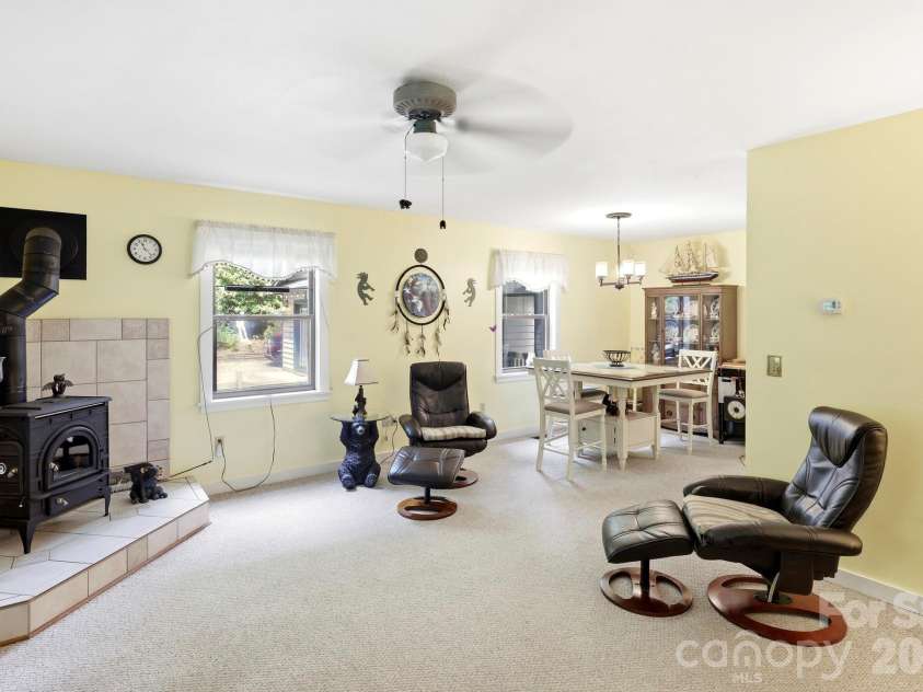 37 Pine Bluff Road, Hendersonville, NC 28792.  MLS# CAR4388445, YatesRealty ID 26939. 