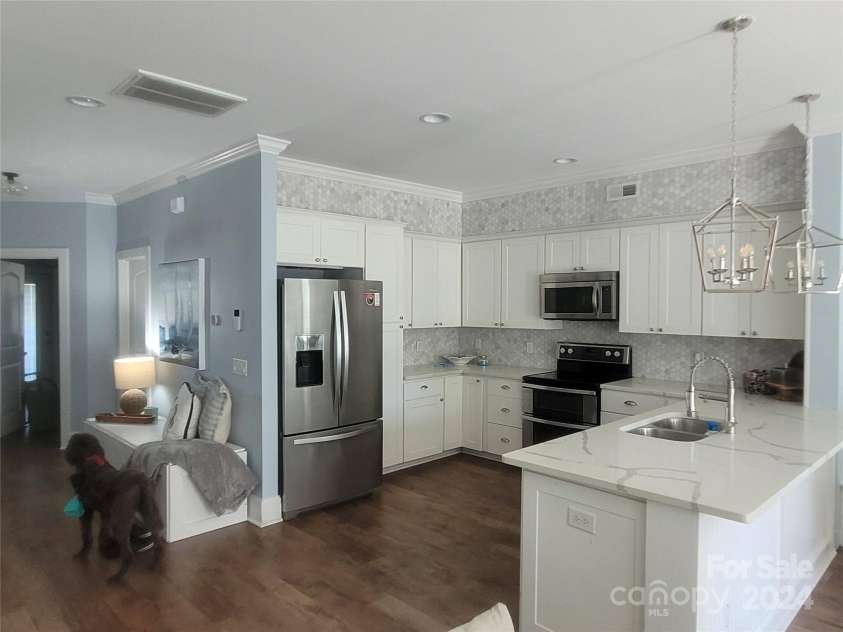 15 BayBreeze Lane, Beaufort, SC 29907.  MLS# CAR4193155, YatesRealty ID 2694. 