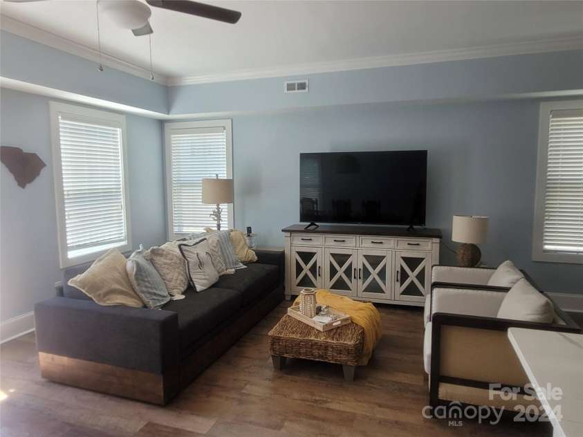 15 BayBreeze Lane, Beaufort, SC 29907.  MLS# CAR4193155, YatesRealty ID 2694. 