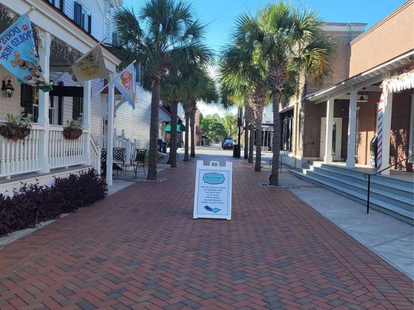 15 BayBreeze Lane, Beaufort, SC 29907.  MLS# CAR4193155, YatesRealty ID 2694. 