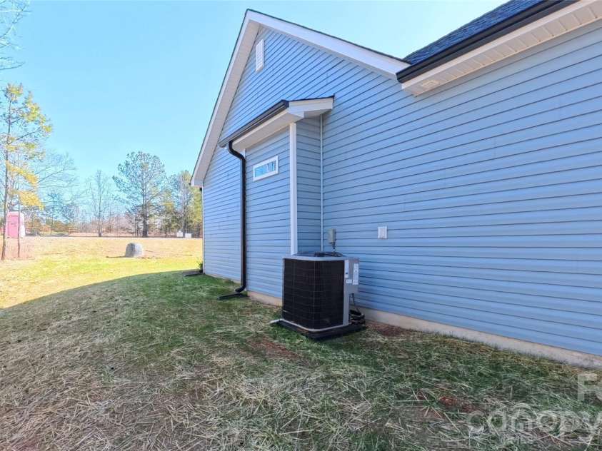 4018 Deerstone Lane, Clover, SC 29710.  MLS# CAR4298057, YatesRealty ID 2694. 