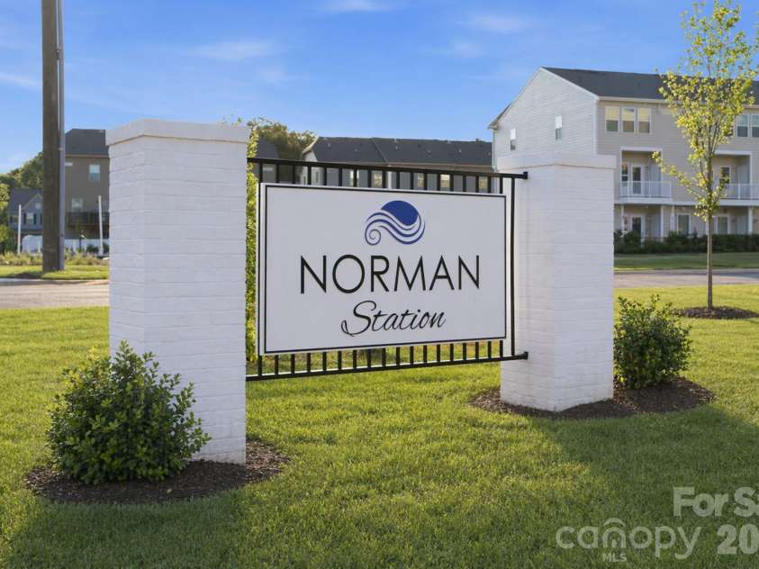 106 Nablus Trail, Mooresville, NC 28117.  MLS# CAR4388466, YatesRealty ID 26941. 