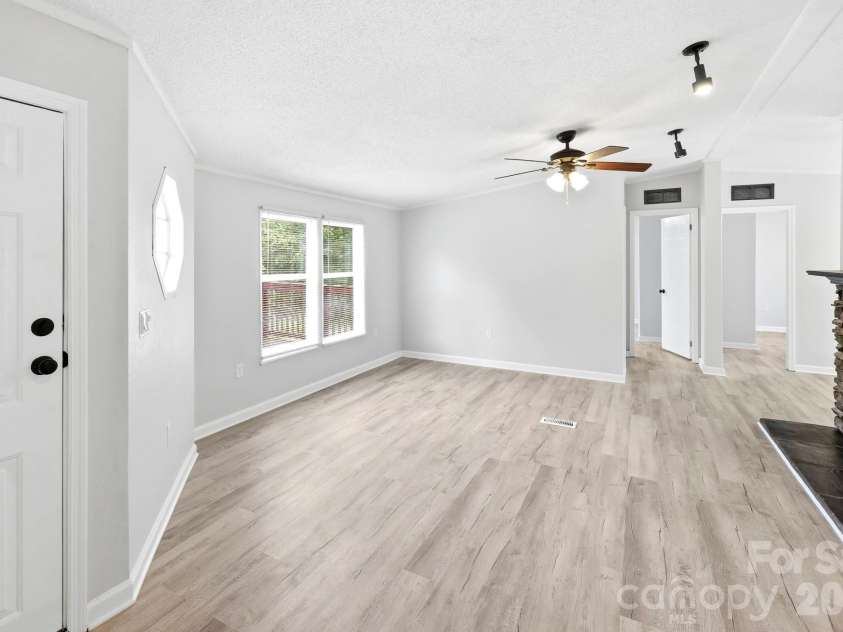 150 Pasture Trail, Rutherfordton, NC 28139.  MLS# CAR4388477, YatesRealty ID 26942. 