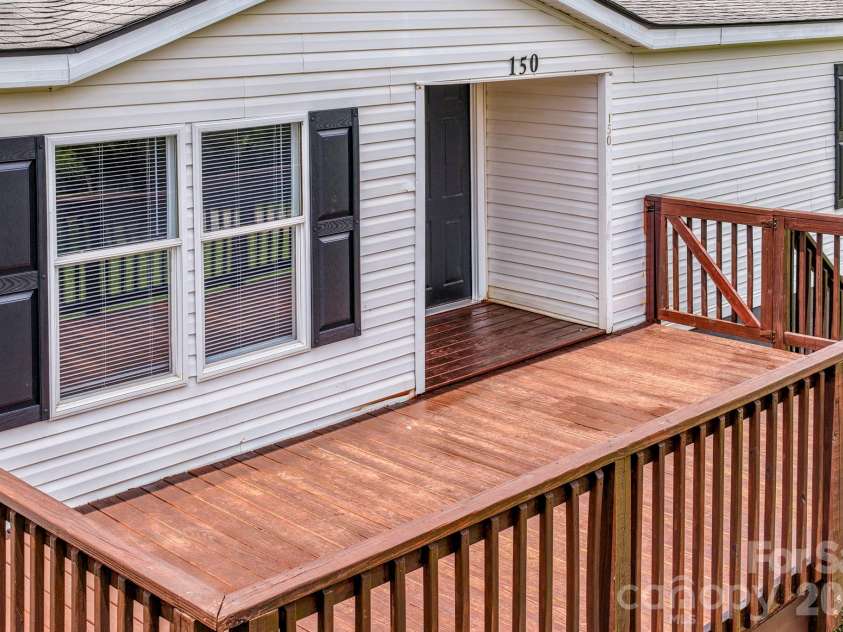 150 Pasture Trail, Rutherfordton, NC 28139.  MLS# CAR4388477, YatesRealty ID 26942. 