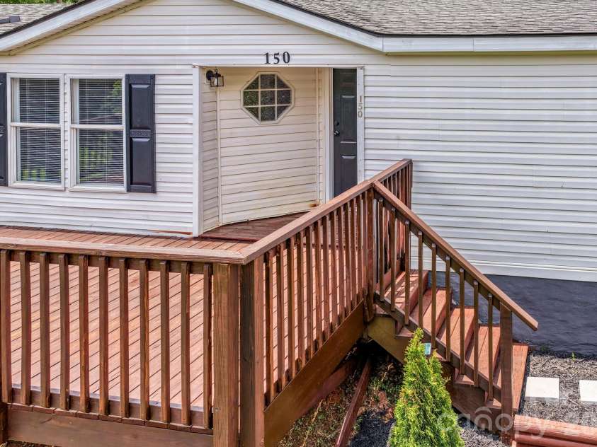 150 Pasture Trail, Rutherfordton, NC 28139.  MLS# CAR4388477, YatesRealty ID 26942. 