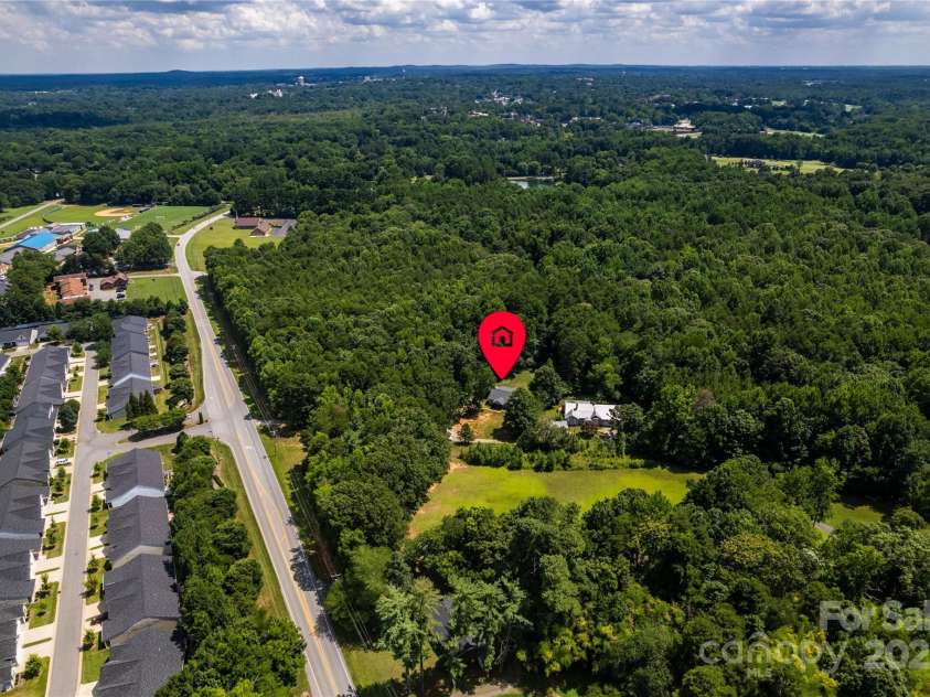 175 Shadow Spring Lane, Salisbury, NC 28144.  MLS# CAR4282292, YatesRealty ID 26943. 