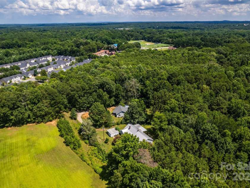 175 Shadow Spring Lane, Salisbury, NC 28144.  MLS# CAR4282292, YatesRealty ID 26943. 