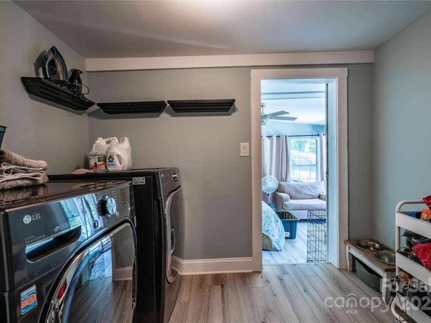 175 Shadow Spring Lane, Salisbury, NC 28144.  MLS# CAR4282292, YatesRealty ID 26943. Laundry/utility room