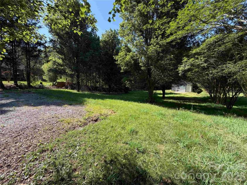 2076 Fork Drive, Morganton, NC 28655.  MLS# CAR4388512, YatesRealty ID 26943. 