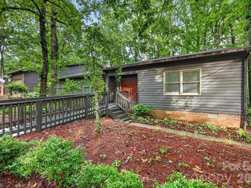 782 Bridgewood Drive, Rock Hill, SC 29732.  MLS# CAR4386903, YatesRealty ID 26944. 