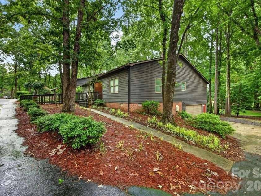 782 Bridgewood Drive, Rock Hill, SC 29732.  MLS# CAR4386903, YatesRealty ID 26944. 