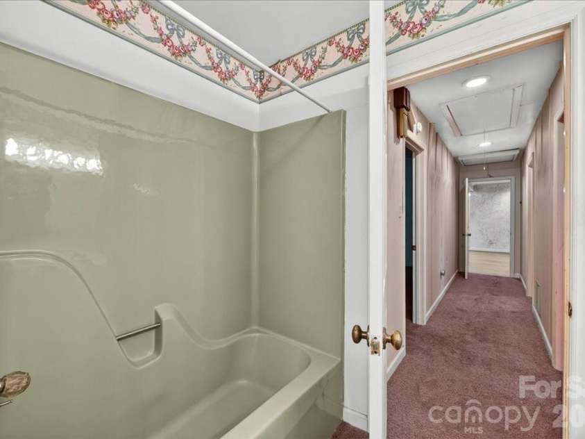782 Bridgewood Drive, Rock Hill, SC 29732.  MLS# CAR4386903, YatesRealty ID 26944. 