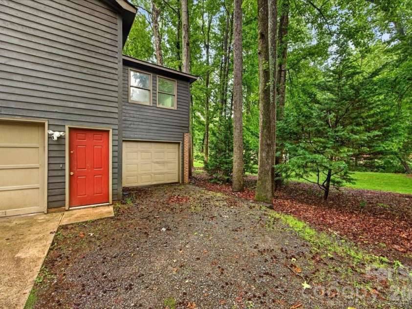 782 Bridgewood Drive, Rock Hill, SC 29732.  MLS# CAR4386903, YatesRealty ID 26944. 