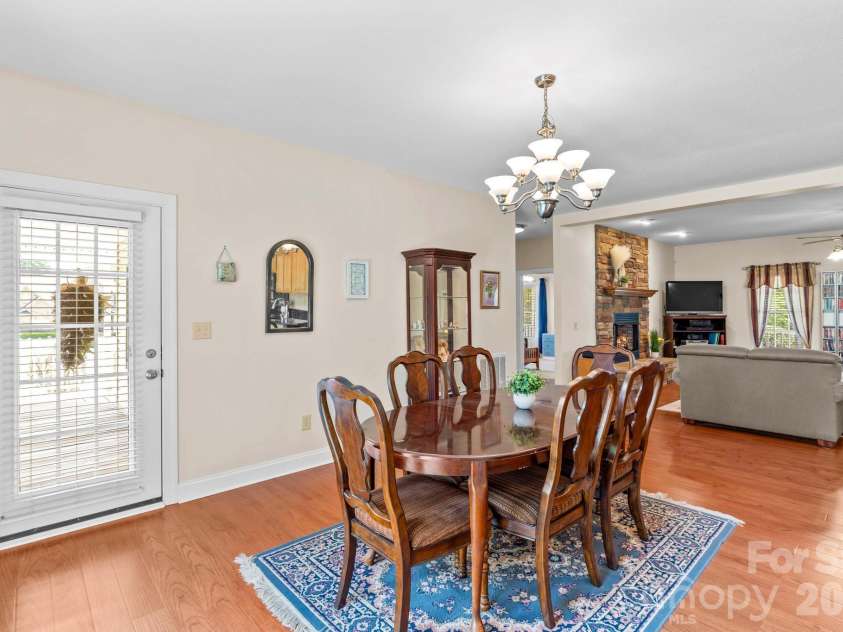 101 Devonshire Lane, Salisbury, NC 28146.  MLS# CAR4383089, YatesRealty ID 26945. 