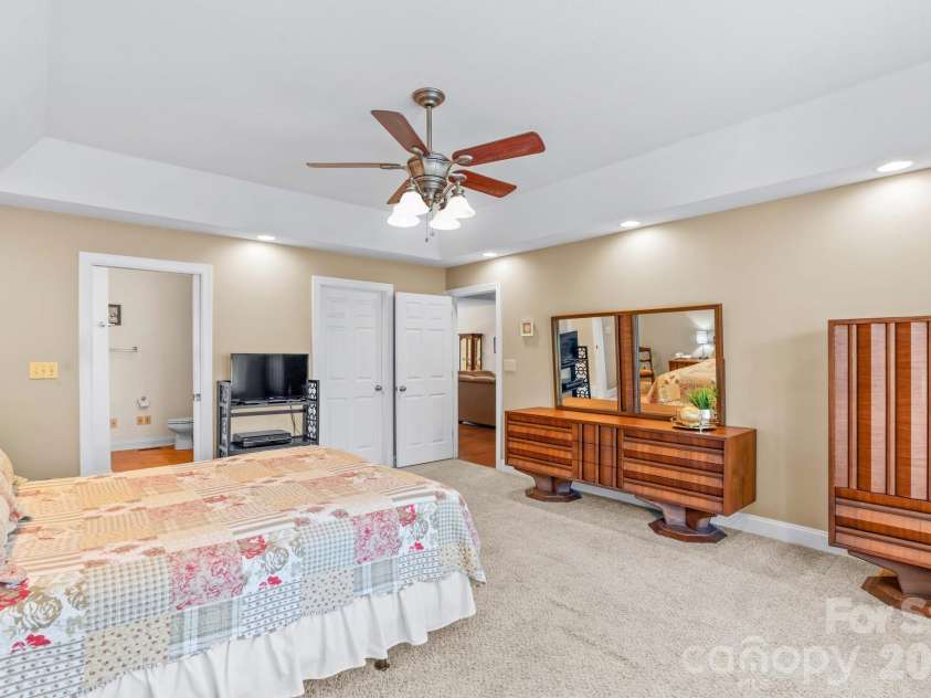 101 Devonshire Lane, Salisbury, NC 28146.  MLS# CAR4383089, YatesRealty ID 26945. 