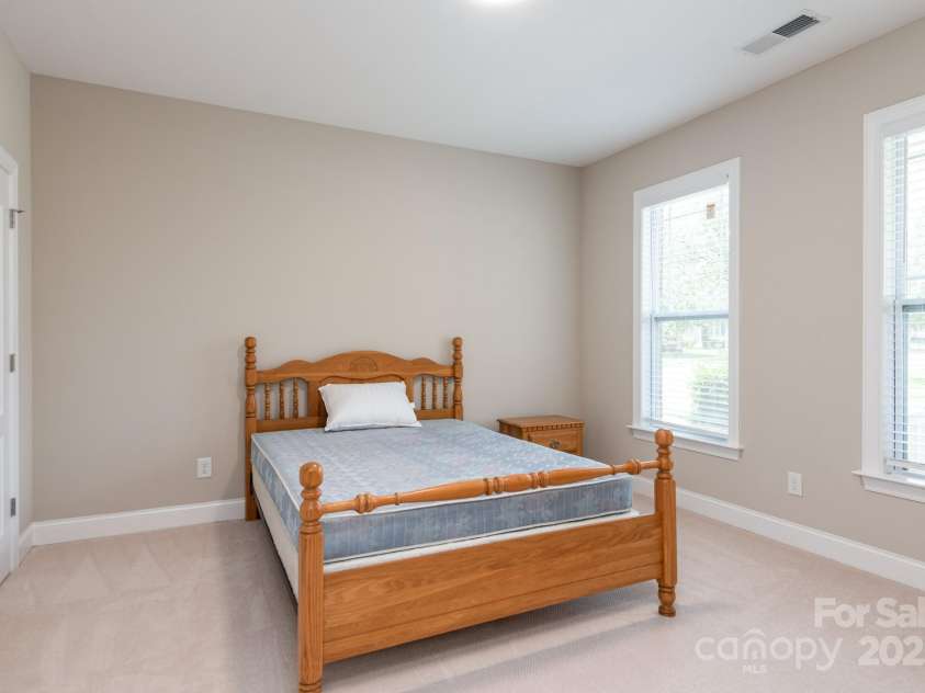 17745 Morehampton Avenue, Cornelius, NC 28031.  MLS# CAR4275439, YatesRealty ID 26945. 