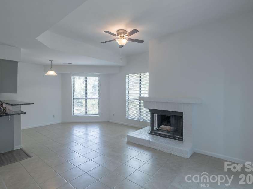 8216 Cedar Glen Drive, Charlotte, NC 28212.  MLS# CAR4386826, YatesRealty ID 26946. 