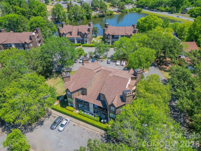 8216 Cedar Glen Drive, Charlotte, NC 28212.  MLS# CAR4386826, YatesRealty ID 26946. 