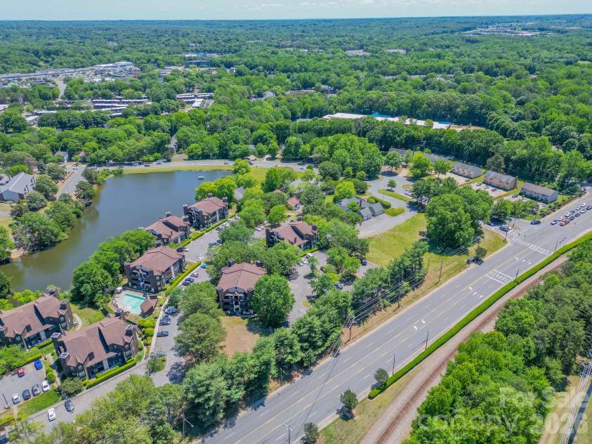 8216 Cedar Glen Drive, Charlotte, NC 28212.  MLS# CAR4386826, YatesRealty ID 26946. 