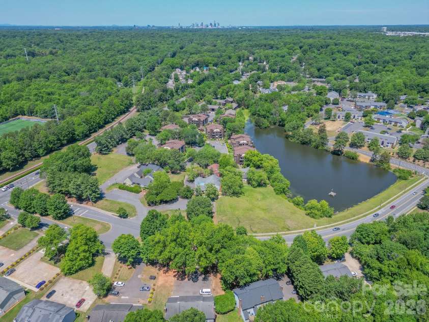 8216 Cedar Glen Drive, Charlotte, NC 28212.  MLS# CAR4386826, YatesRealty ID 26946. 