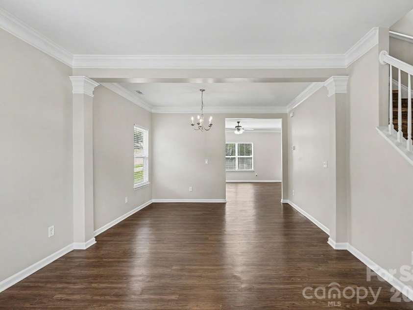 5618 Stowe Derby Drive, Charlotte, NC 28278.  MLS# CAR4383450, YatesRealty ID 26947. 