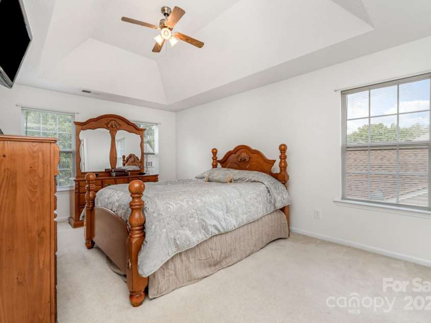 10506 Gold Pan Road, Charlotte, NC 28215.  MLS# CAR4280921, YatesRealty ID 26948. 