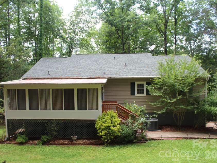 3505 Nelson Lane, Morganton, NC 28655.  MLS# CAR4386370, YatesRealty ID 26948. 