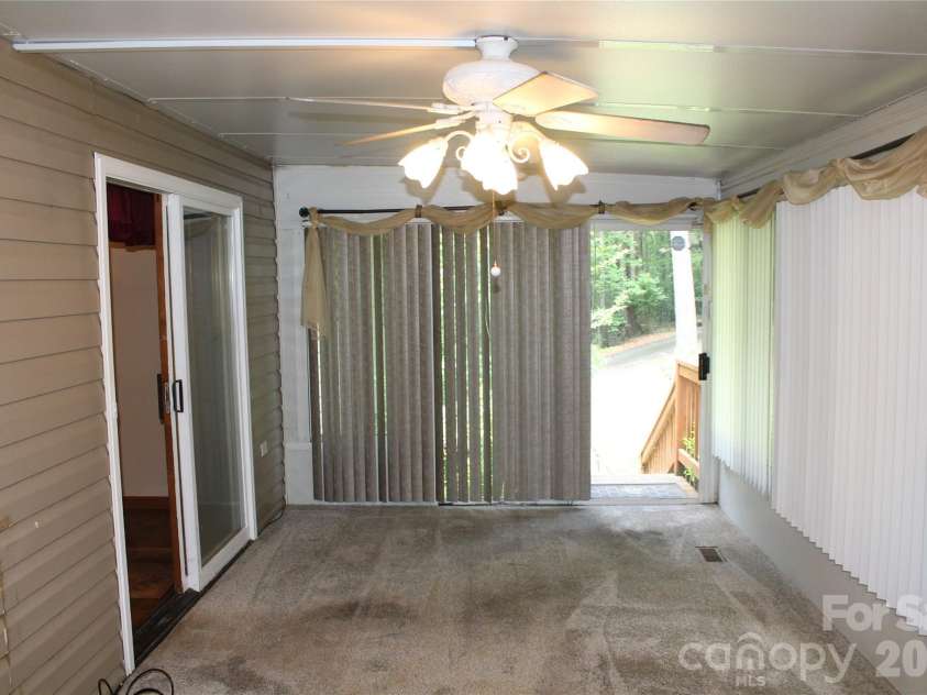 3505 Nelson Lane, Morganton, NC 28655.  MLS# CAR4386370, YatesRealty ID 26948. 