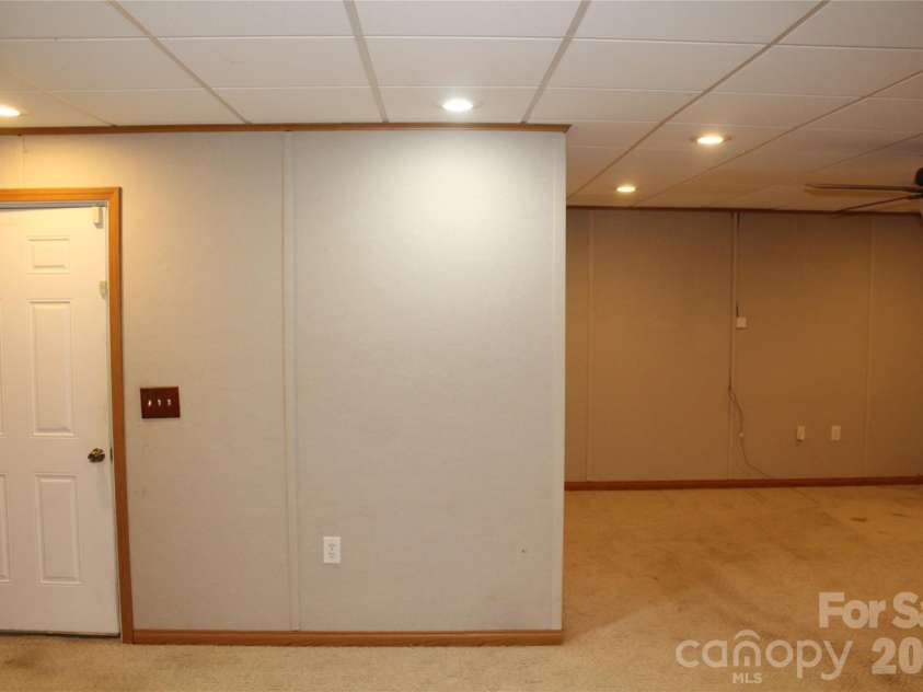 3505 Nelson Lane, Morganton, NC 28655.  MLS# CAR4386370, YatesRealty ID 26948. 