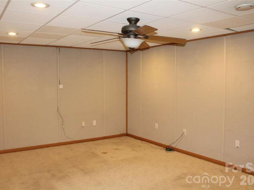 3505 Nelson Lane, Morganton, NC 28655.  MLS# CAR4386370, YatesRealty ID 26948. 