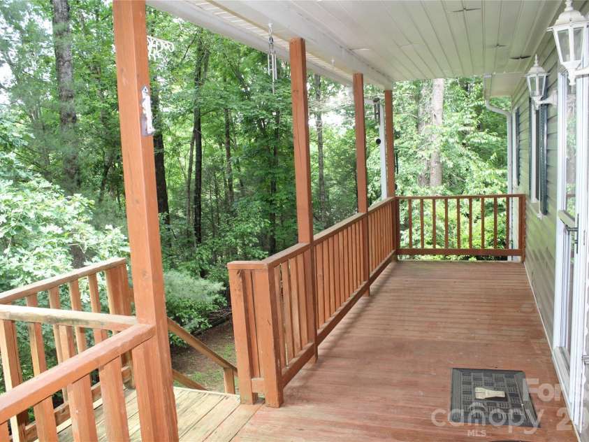 3505 Nelson Lane, Morganton, NC 28655.  MLS# CAR4386370, YatesRealty ID 26948. 