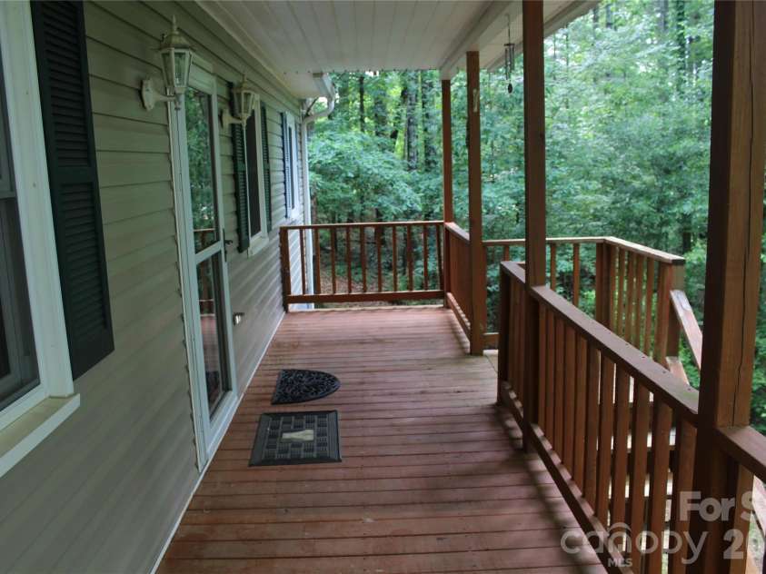 3505 Nelson Lane, Morganton, NC 28655.  MLS# CAR4386370, YatesRealty ID 26948. 