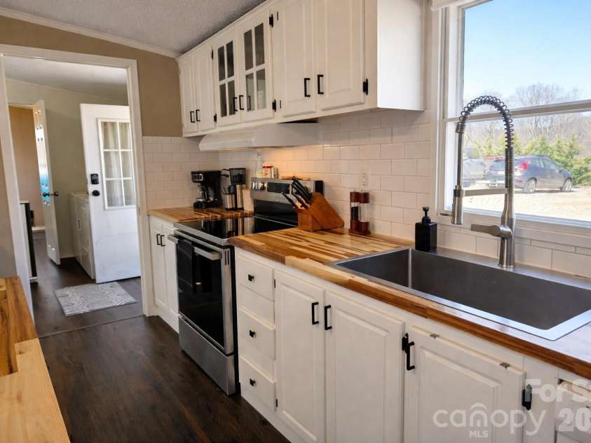 265 Bane Road, Mills River, NC 28759.  MLS# CAR4351886, YatesRealty ID 2695. 