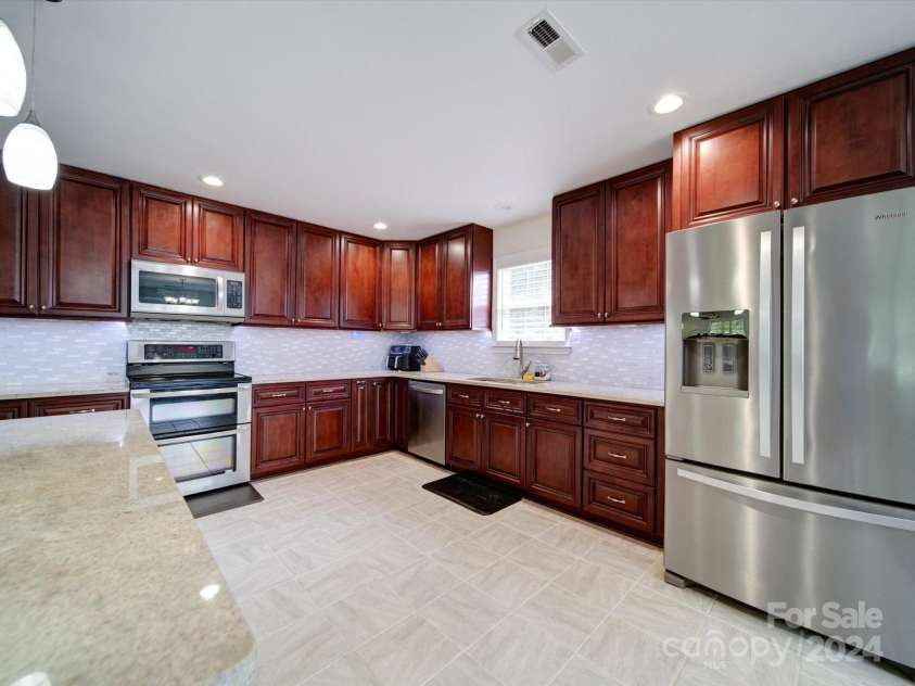 4616 Canal Road, Marshville, NC 28103.  MLS# CAR4183086, YatesRealty ID 2695. 