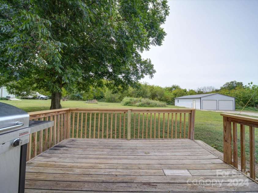 4616 Canal Road, Marshville, NC 28103.  MLS# CAR4183086, YatesRealty ID 2695. 