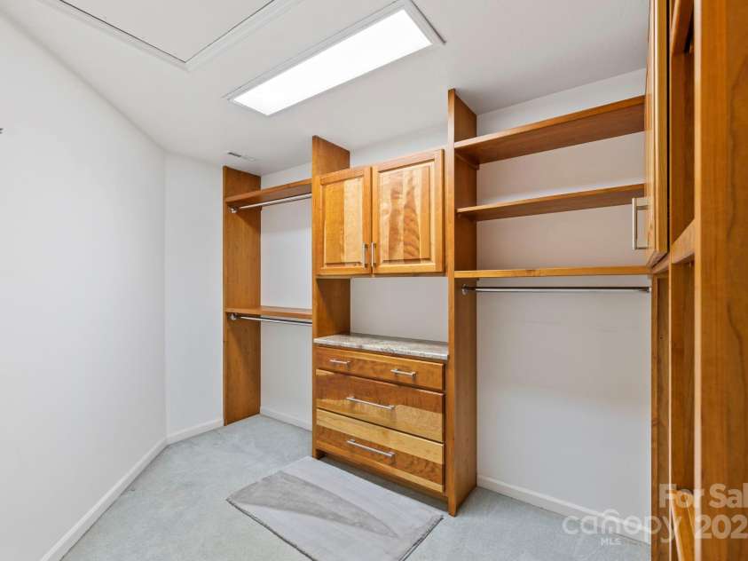 652 Avery Creek Road, Arden, NC 28704.  MLS# CAR4282113, YatesRealty ID 2695. 