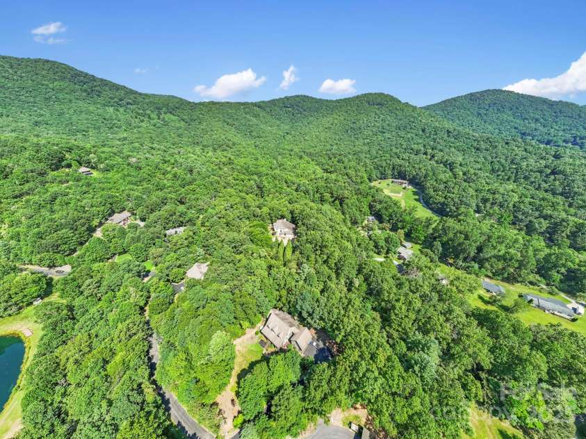 652 Avery Creek Road, Arden, NC 28704.  MLS# CAR4282113, YatesRealty ID 2695. 