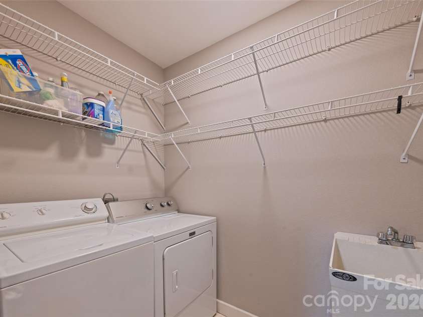 3091 US 441 Highway, Sylva, NC 28779.  MLS# CAR4388513, YatesRealty ID 26950. 