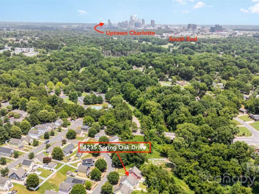 4235 Spring Oak Drive, Charlotte, NC 28208.  MLS# CAR4271926, YatesRealty ID 26950. 