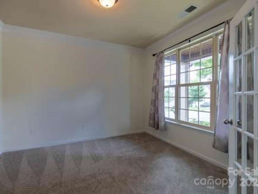 159 Saye Place, Mooresville, NC 28115.  MLS# CAR4255738, YatesRealty ID 26952. Office on Main Level