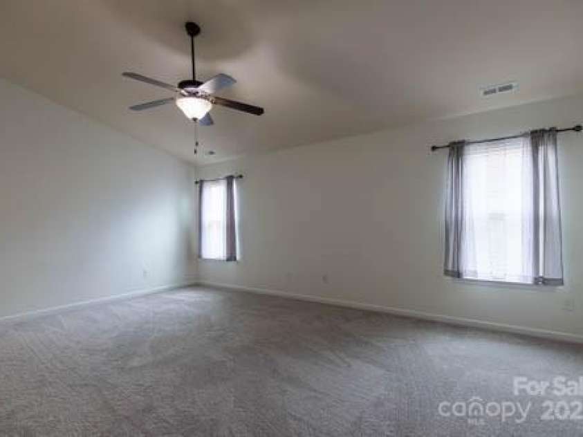 159 Saye Place, Mooresville, NC 28115.  MLS# CAR4255738, YatesRealty ID 26952. Oversized Primary Bedroom